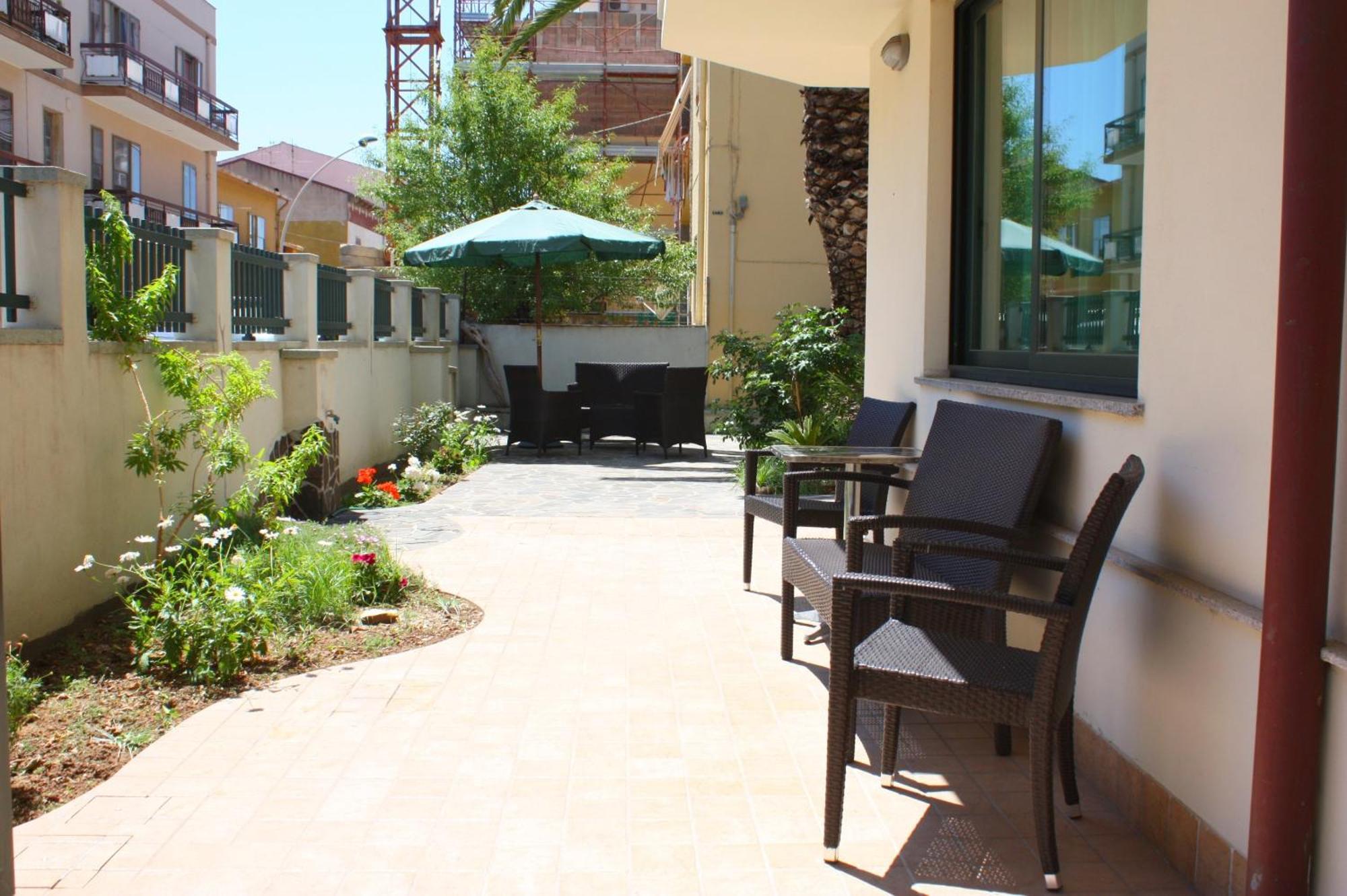 Hotel Alguer Ngoại thất bức ảnh