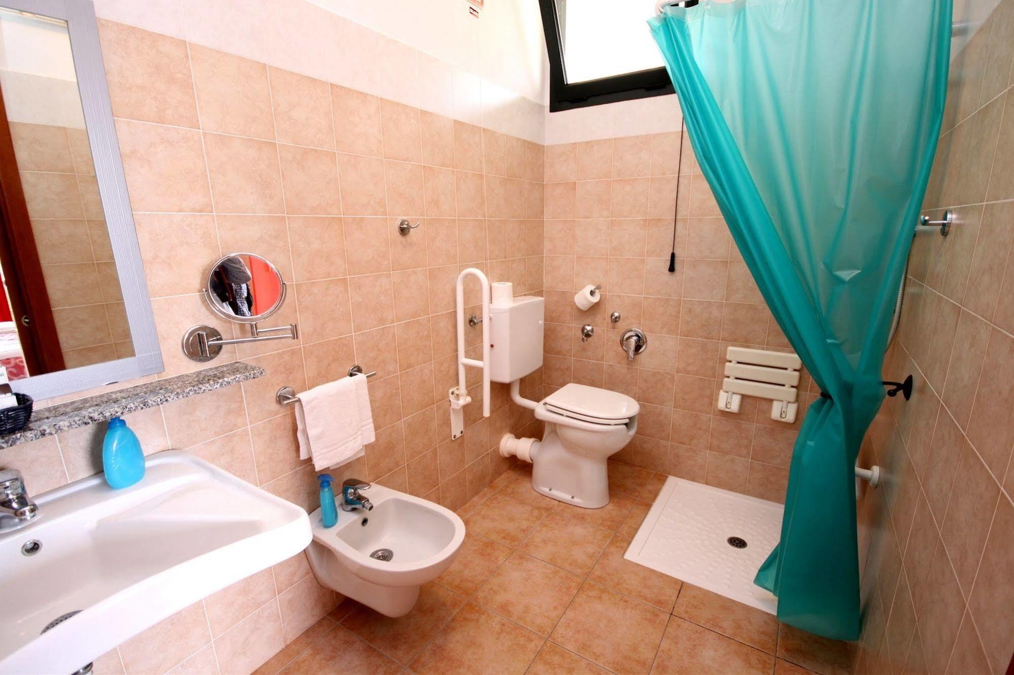 Hotel Alguer Ngoại thất bức ảnh