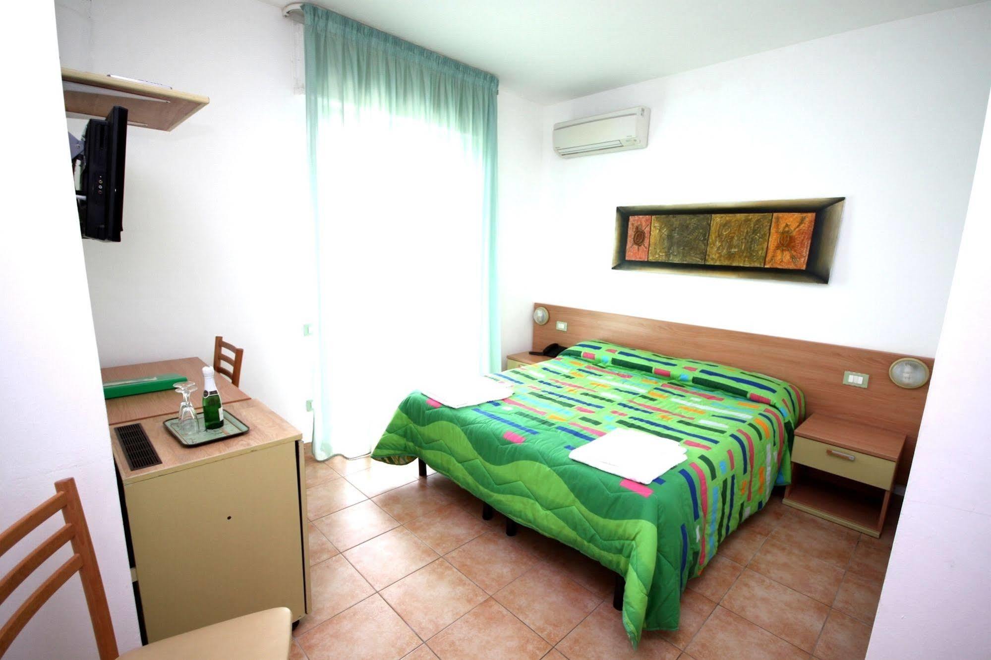 Hotel Alguer Ngoại thất bức ảnh